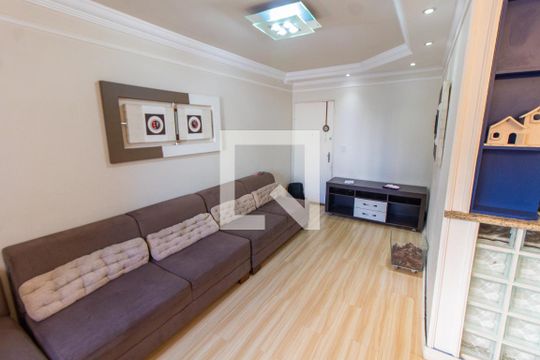 Sala de apartamento para alugar com 3 quartos, 82m² em Taquaral, Campinas