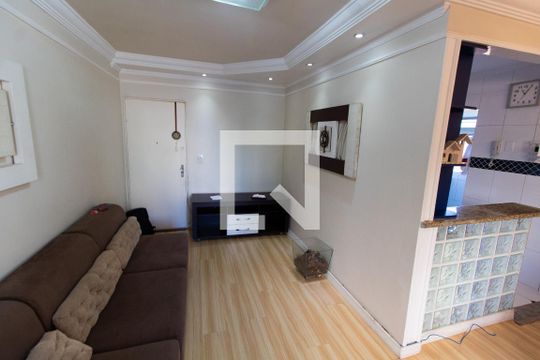 Sala de apartamento para alugar com 3 quartos, 82m² em Taquaral, Campinas
