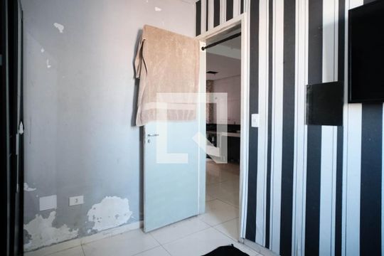 Quarto 1 de apartamento à venda com 2 quartos, 56m² em Vila Dalila, São Paulo