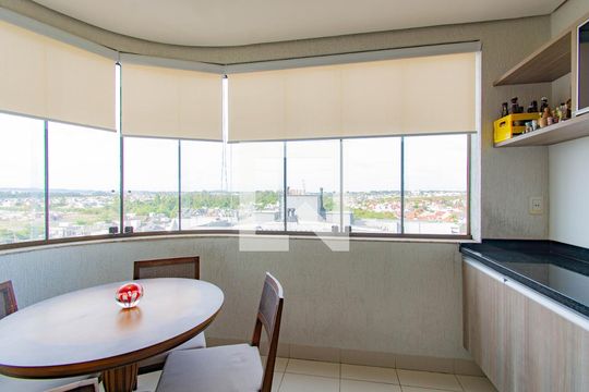 Varanda Gourmet de apartamento para alugar com 4 quartos, 160m² em Marechal Rondon, Canoas