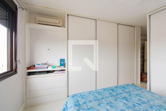Suíte de apartamento para alugar com 4 quartos, 160m² em Marechal Rondon, Canoas