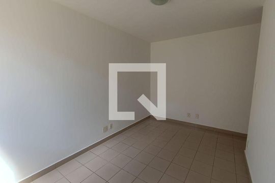Apartamento à venda com 3 quartos, 70m² em Buritis, Belo Horizonte