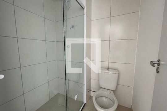 Banheiro Social de apartamento à venda com 2 quartos, 37m² em Jaguaré, São Paulo