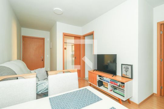 Sala de apartamento à venda com 1 quarto, 45m² em Rubem Berta, Porto Alegre