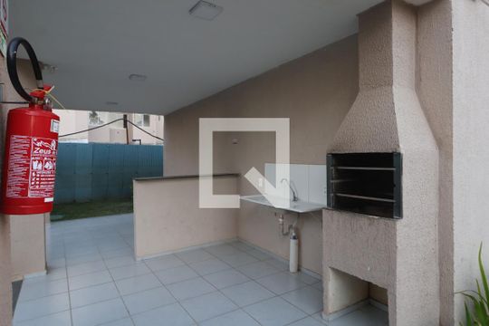 Área comum - Churrasqueira de apartamento para alugar com 2 quartos, 54m² em Fátima, Canoas