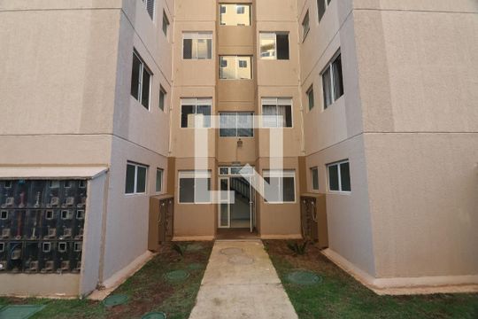 Fachada do bloco de apartamento para alugar com 2 quartos, 54m² em Fátima, Canoas