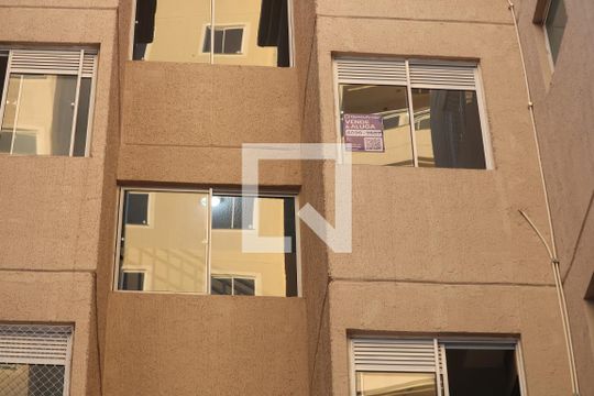 Placa de apartamento para alugar com 2 quartos, 54m² em Fátima, Canoas