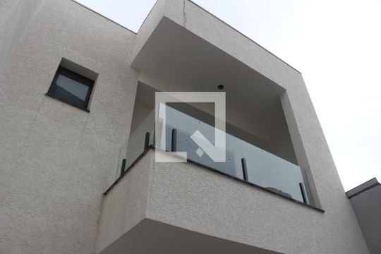 Quintal de casa à venda com 3 quartos, 200m² em Cerâmica, São Caetano do Sul