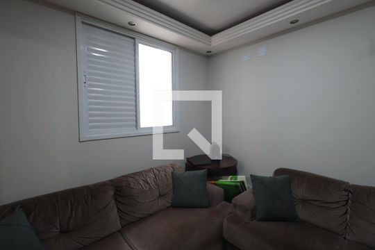 Sala de TV de apartamento à venda com 2 quartos, 84m² em Vila Carrão, São Paulo