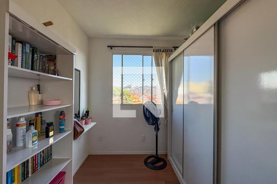 Quarto 2 de apartamento à venda com 2 quartos, 42m² em Parque Bristol, São Paulo