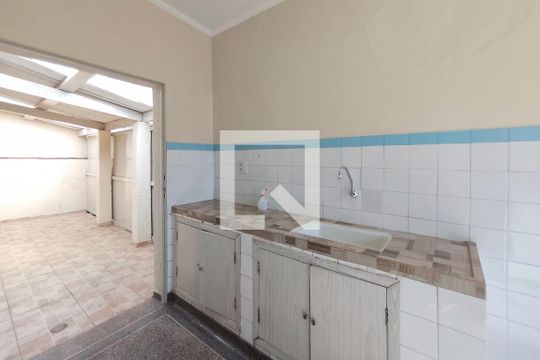 Cozinha de casa para alugar com 2 quartos, 138m² em Vila Joaquim Inacio, Campinas
