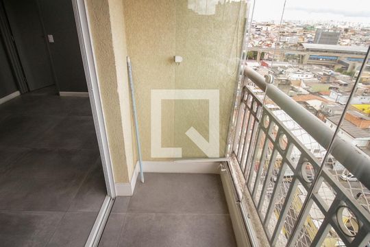 Sacada/Sala de apartamento para alugar com 1 quarto, 45m² em Vila Tolstoi, São Paulo
