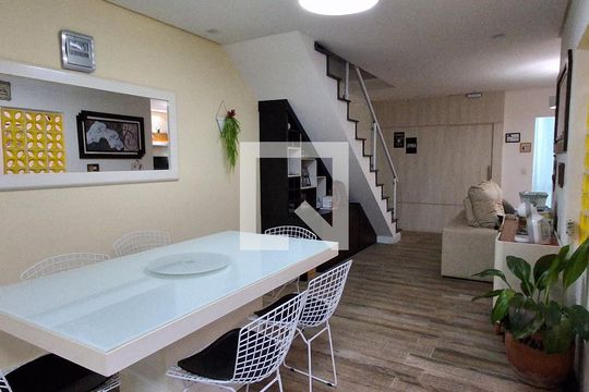 Sala de Jantar de casa de condomínio à venda com 3 quartos, 194m² em Vila Valparaíso, Santo André