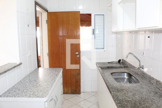 Cozinha de casa de condomínio para alugar com 2 quartos, 95m² em Bairro do Maranhao, Cotia