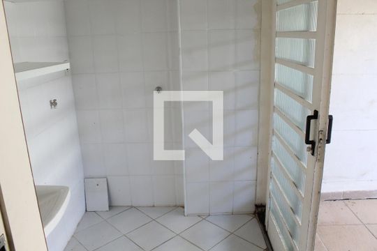 Área de Serviço de casa de condomínio para alugar com 2 quartos, 95m² em Bairro do Maranhao, Cotia