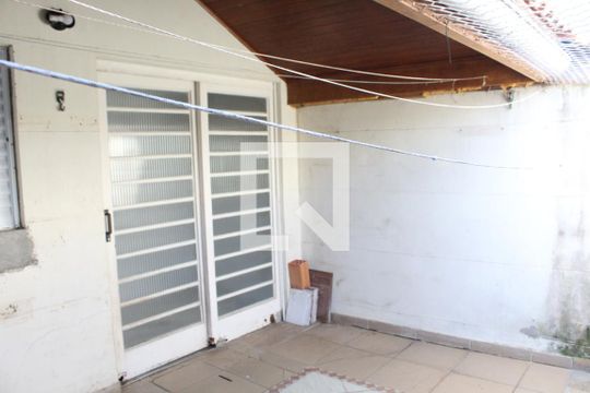 Quintal de casa de condomínio para alugar com 2 quartos, 95m² em Bairro do Maranhao, Cotia
