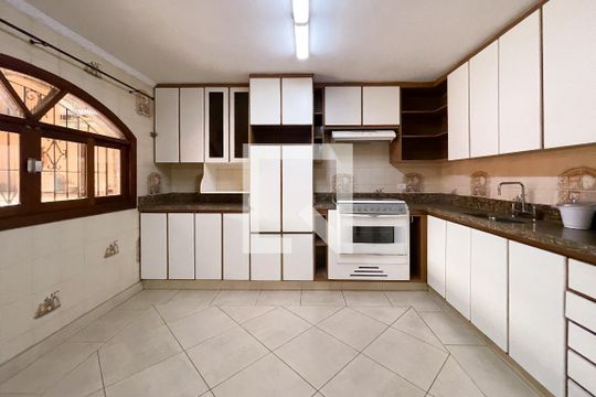 Cozinha de casa à venda com 6 quartos, 380m² em Baeta Neves, São Bernardo do Campo