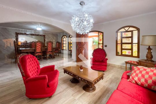 Casa à venda com 6 quartos, 380m² em Baeta Neves, São Bernardo do Campo