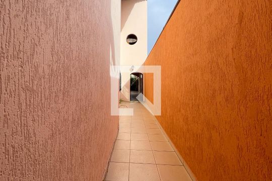 Quintal de casa à venda com 6 quartos, 380m² em Baeta Neves, São Bernardo do Campo