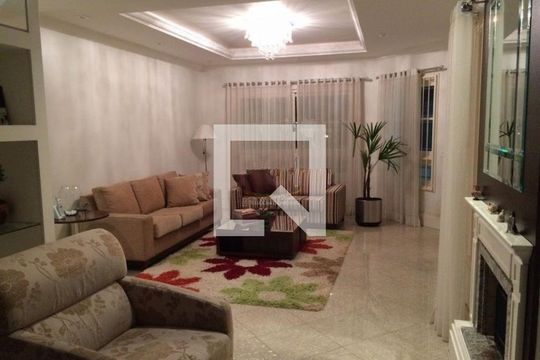 Casa à venda com 4 quartos, 285m² em Jardim Itu, Porto Alegre