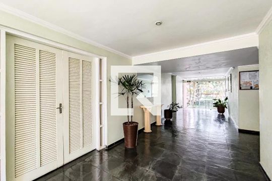 Hall de Entrada de apartamento à venda com 2 quartos, 67m² em Parque Jabaquara, São Paulo
