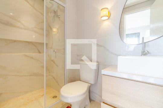 Banheiro da Suíte de apartamento à venda com 1 quarto, 28m² em Pinheiros, São Paulo