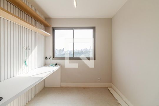 Sala de apartamento à venda com 1 quarto, 28m² em Pinheiros, São Paulo