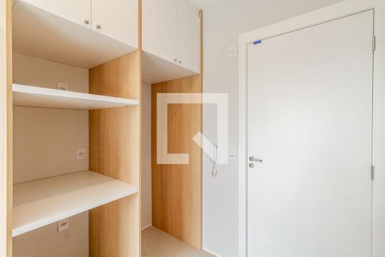 Cozinha de apartamento à venda com 1 quarto, 28m² em Pinheiros, São Paulo