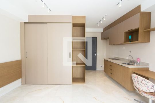 Kitnet/Studio para alugar com 1 quarto, 26m² em Indianópolis, São Paulo