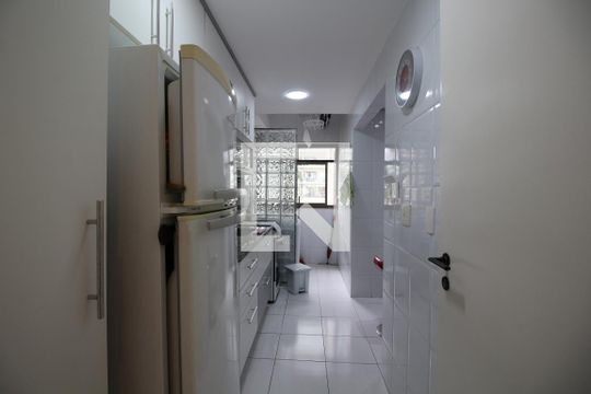 Cozinha de apartamento para alugar com 3 quartos, 72m² em Jacarepaguá, Rio de Janeiro