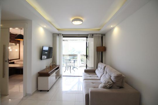 Apartamento para alugar com 3 quartos, 72m² em Jacarepaguá, Rio de Janeiro