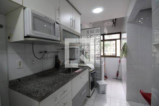 Cozinha de apartamento para alugar com 3 quartos, 72m² em Jacarepaguá, Rio de Janeiro