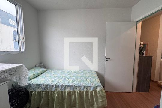 Quarto 1 de apartamento para alugar com 2 quartos, 48m² em Feitoria, São Leopoldo