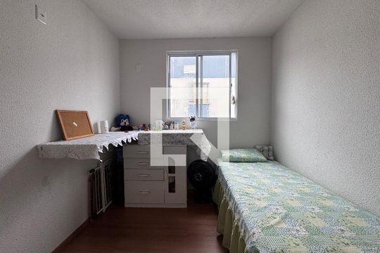 Quarto 1 de apartamento para alugar com 2 quartos, 48m² em Feitoria, São Leopoldo
