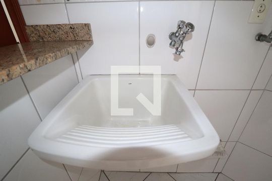 Área de Serviço de apartamento para alugar com 3 quartos, 100m² em Santa Maria, Santo André