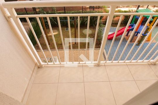 Varanda  de apartamento para alugar com 1 quarto, 32m² em Vila Ema, São Paulo