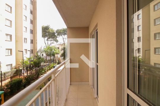 Varanda  de apartamento para alugar com 1 quarto, 32m² em Vila Ema, São Paulo