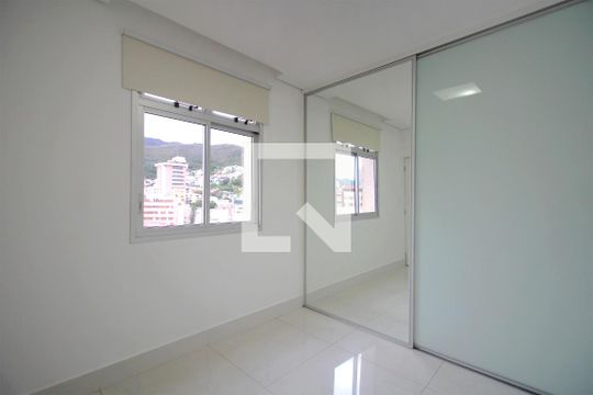 Suite de apartamento à venda com 1 quarto, 42m² em Cruzeiro, Belo Horizonte
