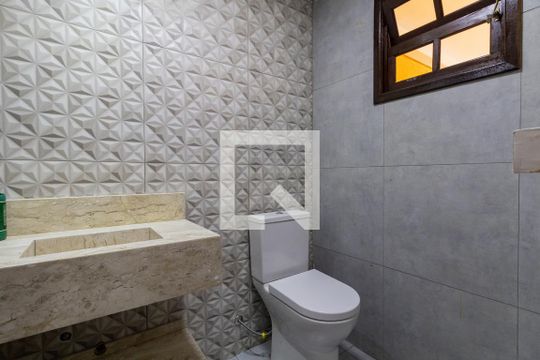 Lavabo de casa para alugar com 4 quartos, 182m² em Vila Siria, São Paulo