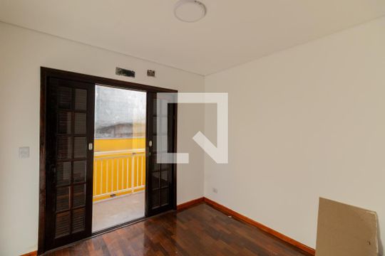 Suíte 1 de casa para alugar com 4 quartos, 182m² em Vila Siria, São Paulo
