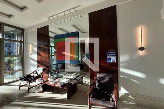 Placa de apartamento à venda com 3 quartos, 200m² em Lagoa, Rio de Janeiro