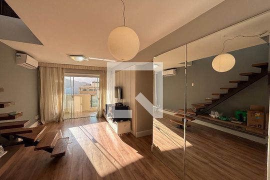Apartamento à venda com 3 quartos, 200m² em Lagoa, Rio de Janeiro