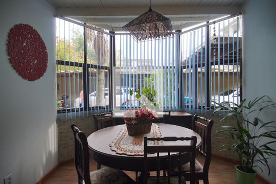 Sala de Jantar de casa de condomínio à venda com 2 quartos, 90m² em Rondônia, Novo Hamburgo