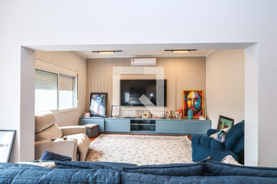 Sala de casa à venda com 5 quartos, 550m² em Cursino, São Paulo