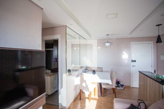 Sala de apartamento à venda com 2 quartos, 55m² em Conceição, Diadema