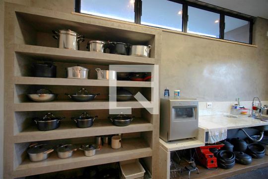 Área de Serviço de casa de condomínio à venda com 3 quartos, 500m² em Vale dos Pinhais, Nova Lima