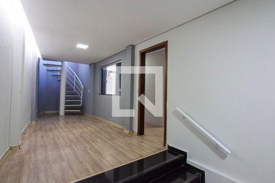 Casa para alugar com 5 quartos, 155m² em Tabajaras, Uberlândia