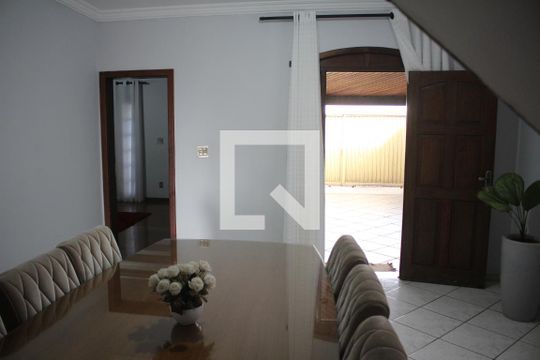 Copa de casa à venda com 4 quartos, 439m² em Tirol, Contagem