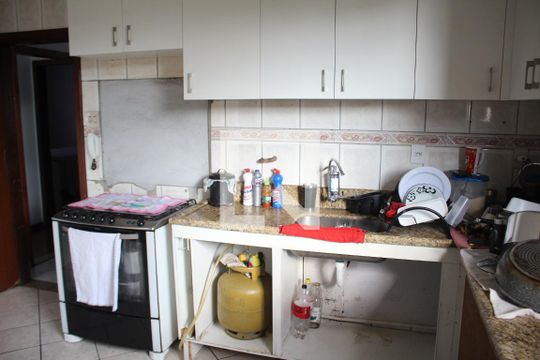 Cozinha de casa à venda com 4 quartos, 439m² em Tirol, Contagem