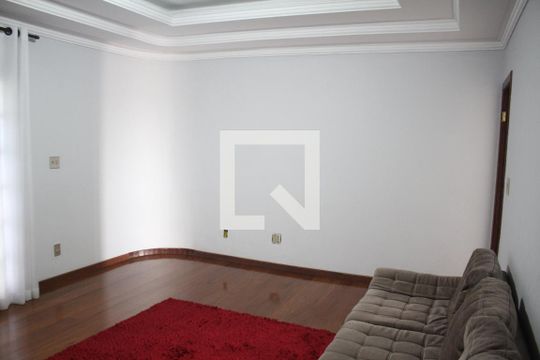 Sala de casa à venda com 4 quartos, 439m² em Tirol, Contagem